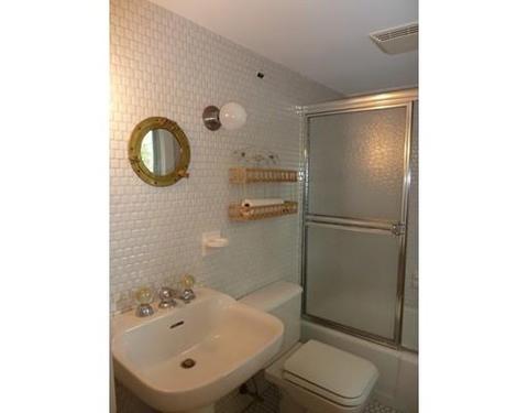 20 Circle St, Marblehead, MA 01945 photo 16