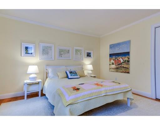 210 Walnut St, Dedham, MA 02026 photo 17