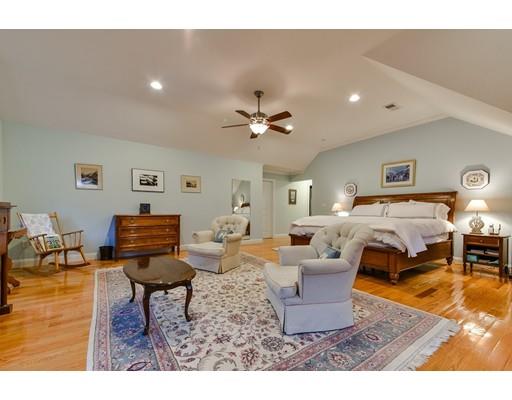 210 Walnut St, Dedham, MA 02026 photo 14