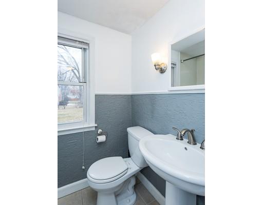 38 Maebeth St, Springfield, MA 01119 photo 18