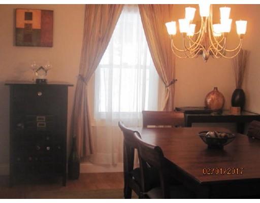 18 Eastham St, Worcester, MA 01604 photo 8
