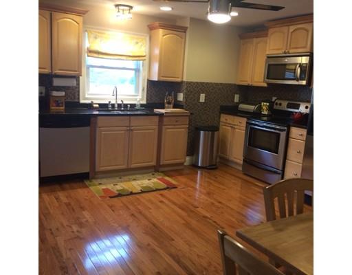 18 Eastham St, Worcester, MA 01604 photo 4