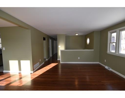 34 Dix Rd, Maynard, MA 01754 photo 9