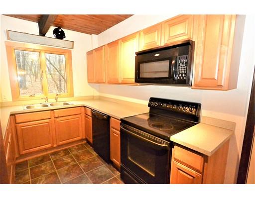 24 Lancaster Rd, Berlin, MA 01503 photo 2