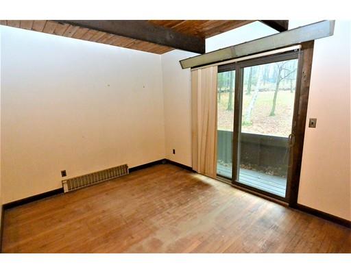 24 Lancaster Rd, Berlin, MA 01503 photo 8
