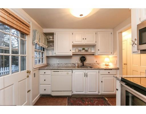 174 Maple Rd, Longmeadow, MA 01106 photo 9