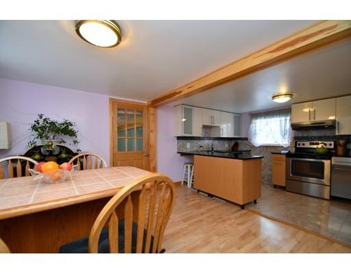 9 Crosby St, Webster, MA 01570 photo 6