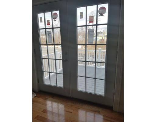 354 Central St, Springfield, MA 01105 photo 6