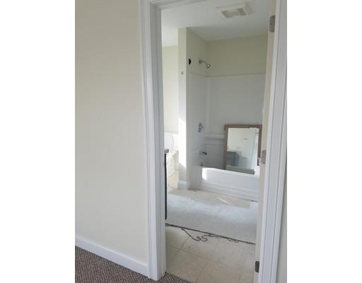 354 Central St, Springfield, MA 01105 photo 5