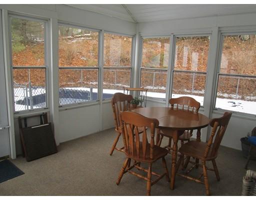 13 Scenic Ave, Webster, MA 01570 photo 8