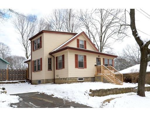 1 Border St, Wakefield, MA 01880 photo 2