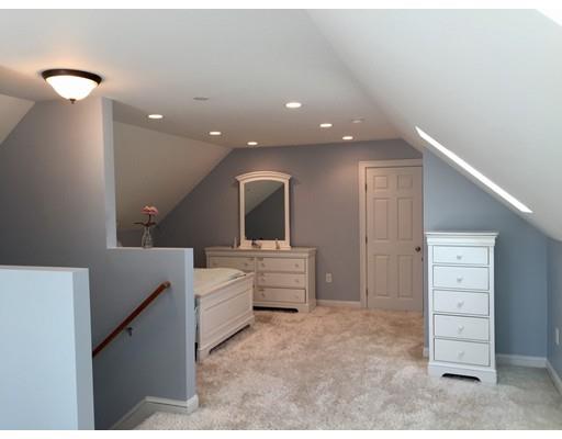 80 Pinewood Rd, Needham, MA 02492 photo 17