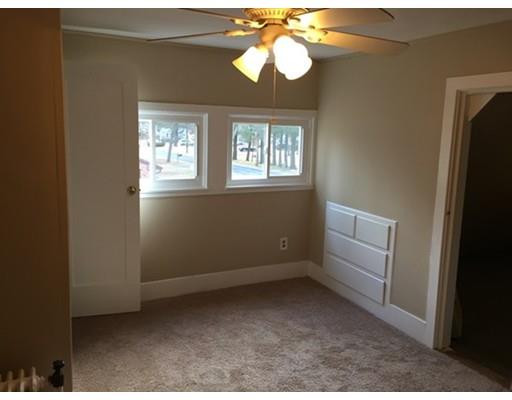 72 Parkerview St, Springfield, MA 01129 photo 17