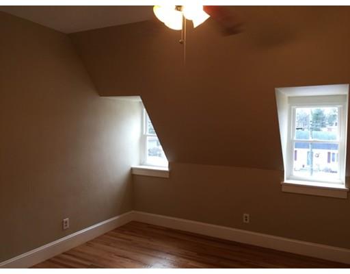 72 Parkerview St, Springfield, MA 01129 photo 16