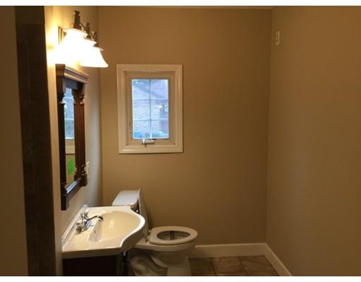 72 Parkerview St, Springfield, MA 01129 photo 11