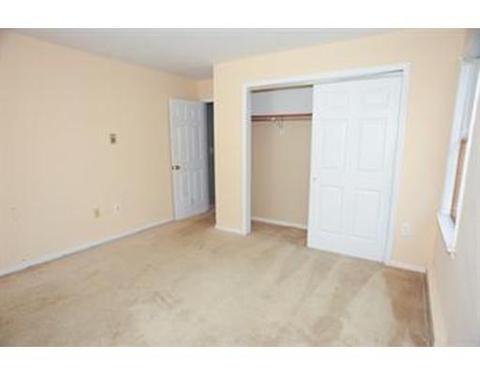 35 Darrow St, Worcester, MA 01606 photo 6