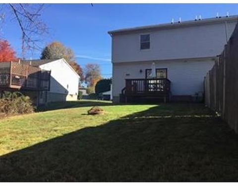35 Darrow St, Worcester, MA 01606 photo 11