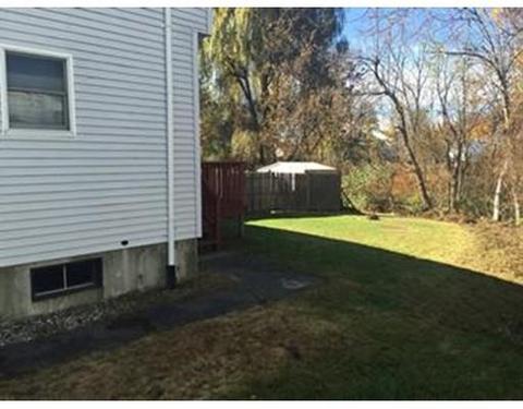 35 Darrow St, Worcester, MA 01606 photo 10