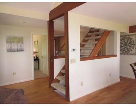 47 Arnold Rd, Pelham, MA 01002 photo 11