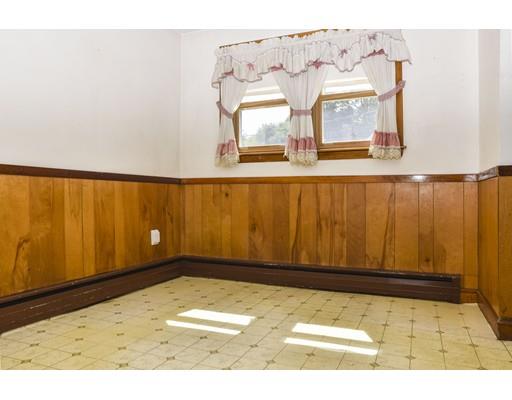 37 Argyle Rd, Dedham, MA 02026 photo 4