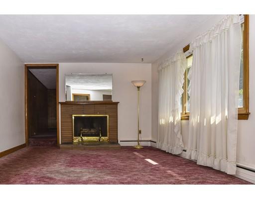 37 Argyle Rd, Dedham, MA 02026 photo 2