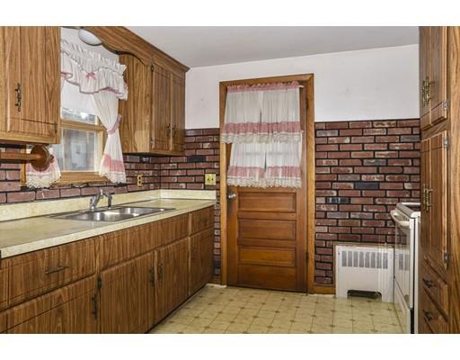 37 Argyle Rd, Dedham, MA 02026 photo 5