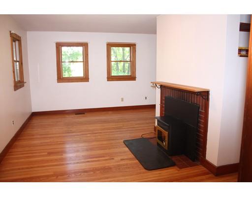 46 Sumner St, Gloucester, MA 01930 photo 8