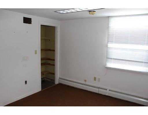82 Common St, Barre, MA 01005 photo 17