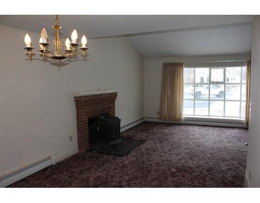 82 Common St, Barre, MA 01005 photo 6