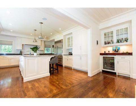 35 Hundreds Rd, Wellesley, MA 02482 photo 11