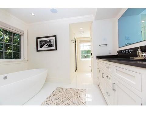 35 Hundreds Rd, Wellesley, MA 02482 photo 17