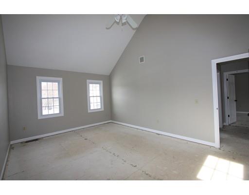 14 Cedar Hill Rd, Sutton, MA 01590 photo 11
