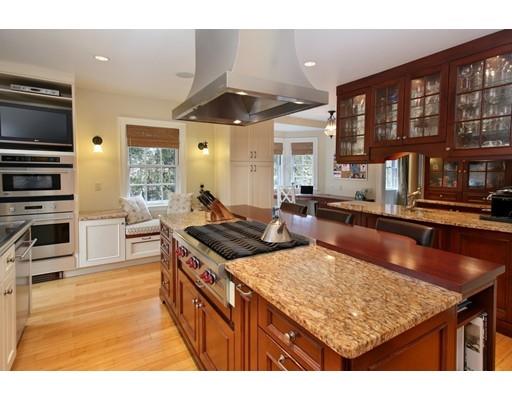 135 Willard Rd, Brookline, MA 02445 photo 5