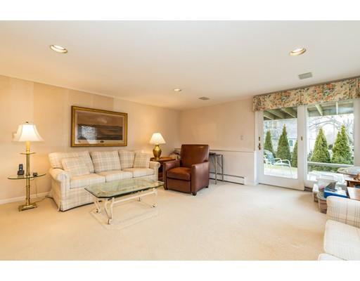 11 Summit Rd, Marblehead, MA 01945 photo 12