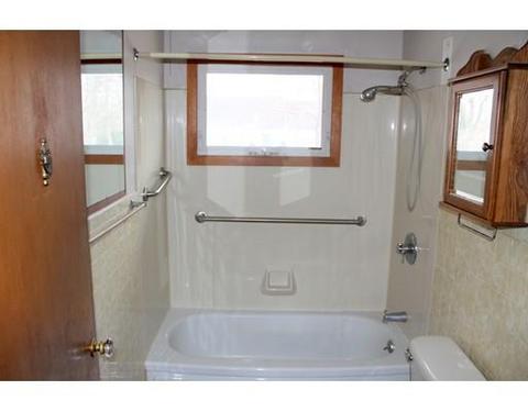 462 Dwight Rd, Springfield, MA 01108 photo 6