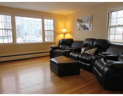 44 Spruce St, Milton, MA 02186 photo 4