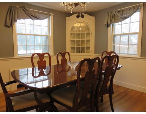44 Spruce St, Milton, MA 02186 photo 3