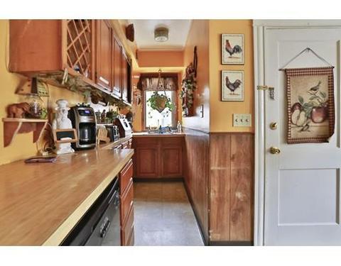 80 Fairlawn Ave, Woonsocket, RI 02895 photo 3