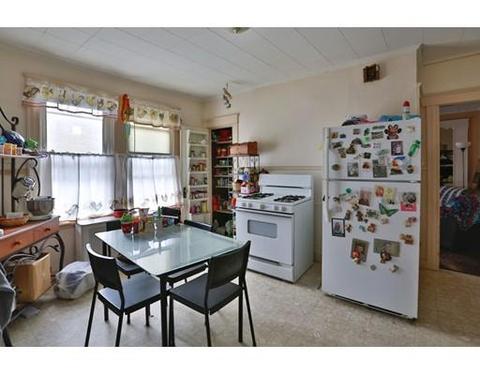 80 Fairlawn Ave, Woonsocket, RI 02895 photo 7