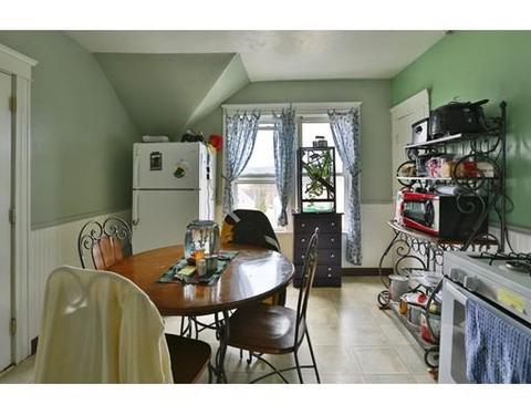 80 Fairlawn Ave, Woonsocket, RI 02895 photo 11