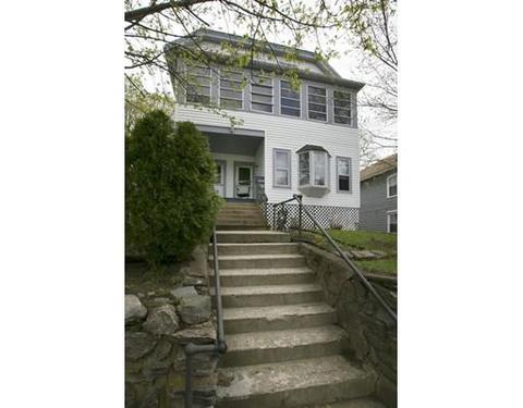 80 Fairlawn Ave, Woonsocket, RI 02895 photo 19