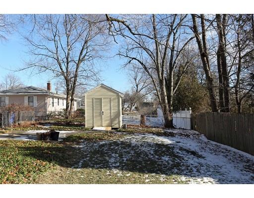 15 Crow Ln, Springfield, MA 01109 photo 17