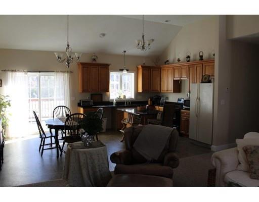 422 Britton Rd, Barre, MA 01005 photo 7