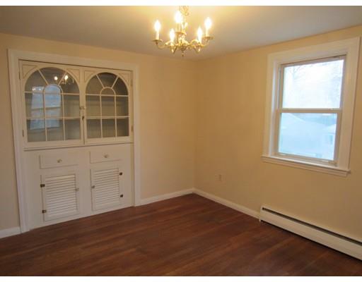 30 Macarthur Rd, Beverly, MA 01915 photo 5