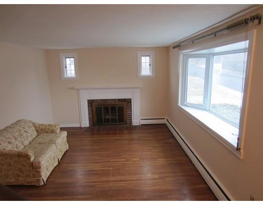 30 Macarthur Rd, Beverly, MA 01915 photo 4