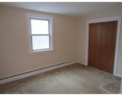 30 Macarthur Rd, Beverly, MA 01915 photo 6