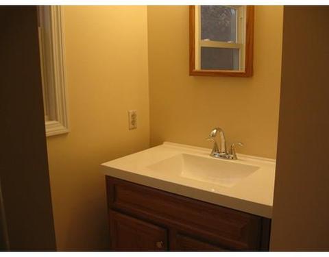 31 Entrybrook Dr, Springfield, MA 01108 photo 12