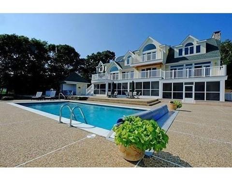 13 Pine Tree Dr, Buzzards Bay, MA 02532 photo 1