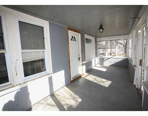31 Nelson St, Webster, MA 01570 photo 4