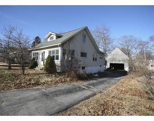 31 Nelson St, Webster, MA 01570 photo 2